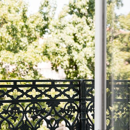 ポルトGuestready - Batalha Mezzaninesアパートメント エクステリア 写真
